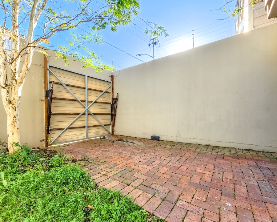 4 Bedroom Property for Sale in Mowbray Western Cape